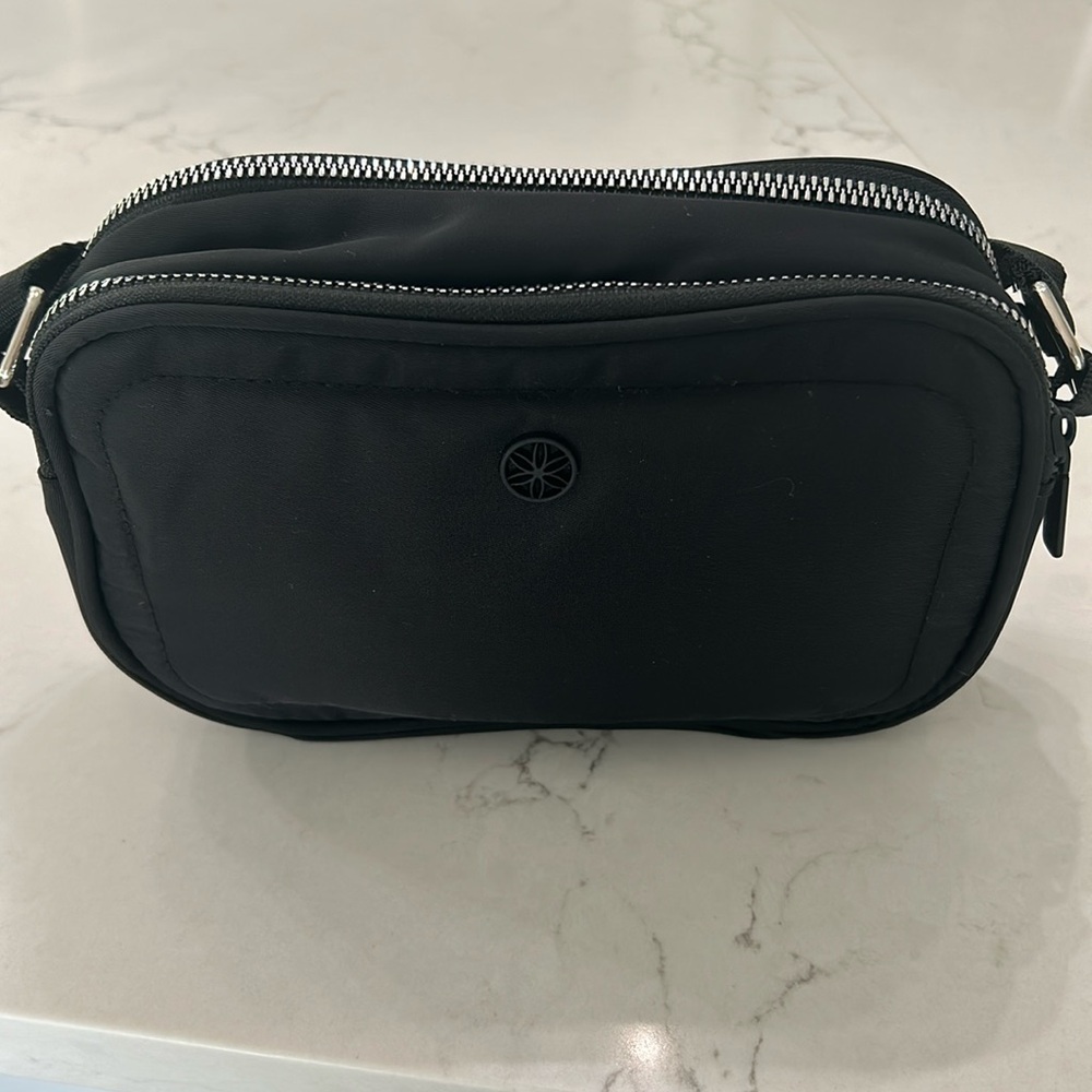 Gaiam crossbody bag